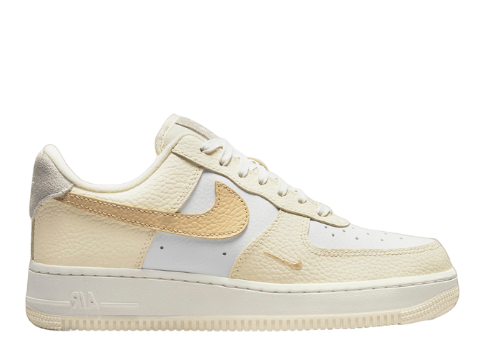 Nike Air Force 1 Low 07 Coconut Milk (W) - DX8953-100