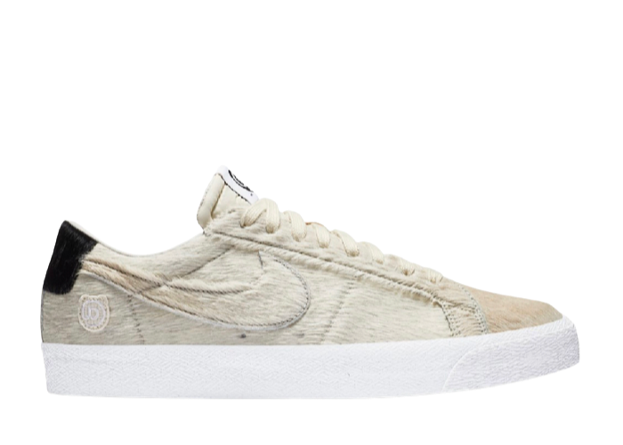 Nike SB Blazer Low Medicom (2020)