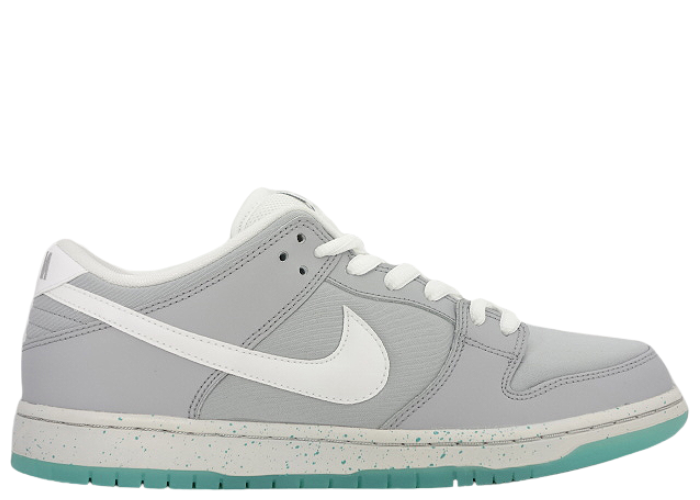 Nike SB Dunk Low Marty McFly