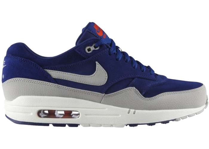 nike football boots grey and pink