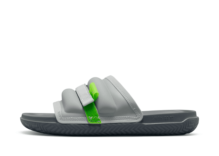 ★関税込★NIKE★JORDAN SUPER PLAY SLIDE MOON FOSSIl★25-31cm Jordan - Jordan Super Play Slide - VegNonVeg