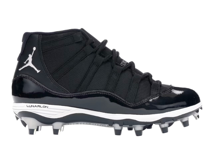 jordan 11 cleats low black