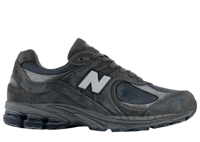 New Balance 2002R Gore-Tex Magnet