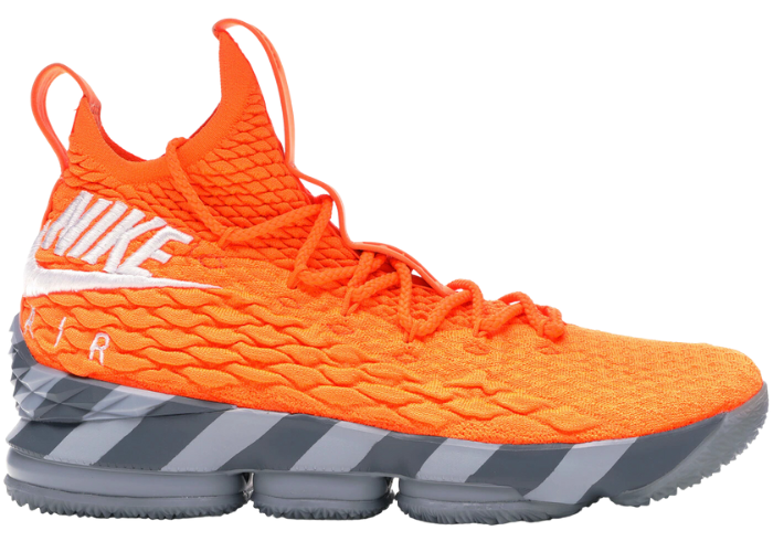 Nike LeBron 15 Orange Box (House of Hoops Special Box and Accessories)