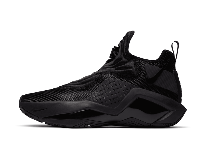 Nike LeBron Soldier 14 Basketball Shoes