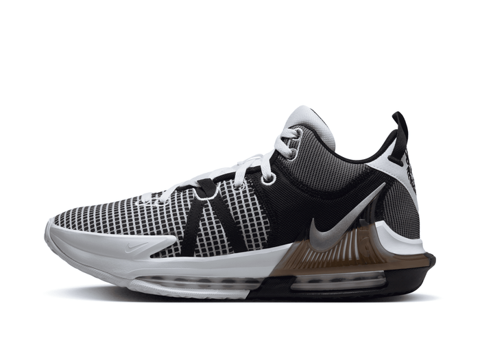 Nike LeBron Witness 7 Basketball Shoes