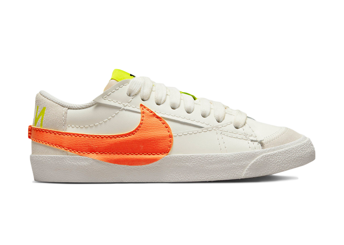 Nike Blazer Low 77 Jumbo Sail Orange (W)