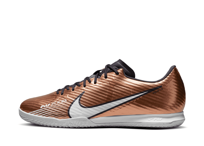 Nike Zoom Mercurial Vapor 15 Academy IC Indoor/Court Soccer Shoes