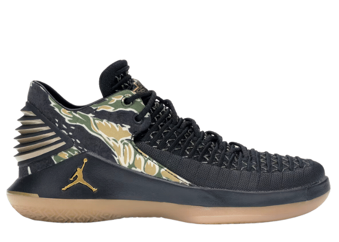 Air Jordan XXXII Low Camo (GS)
