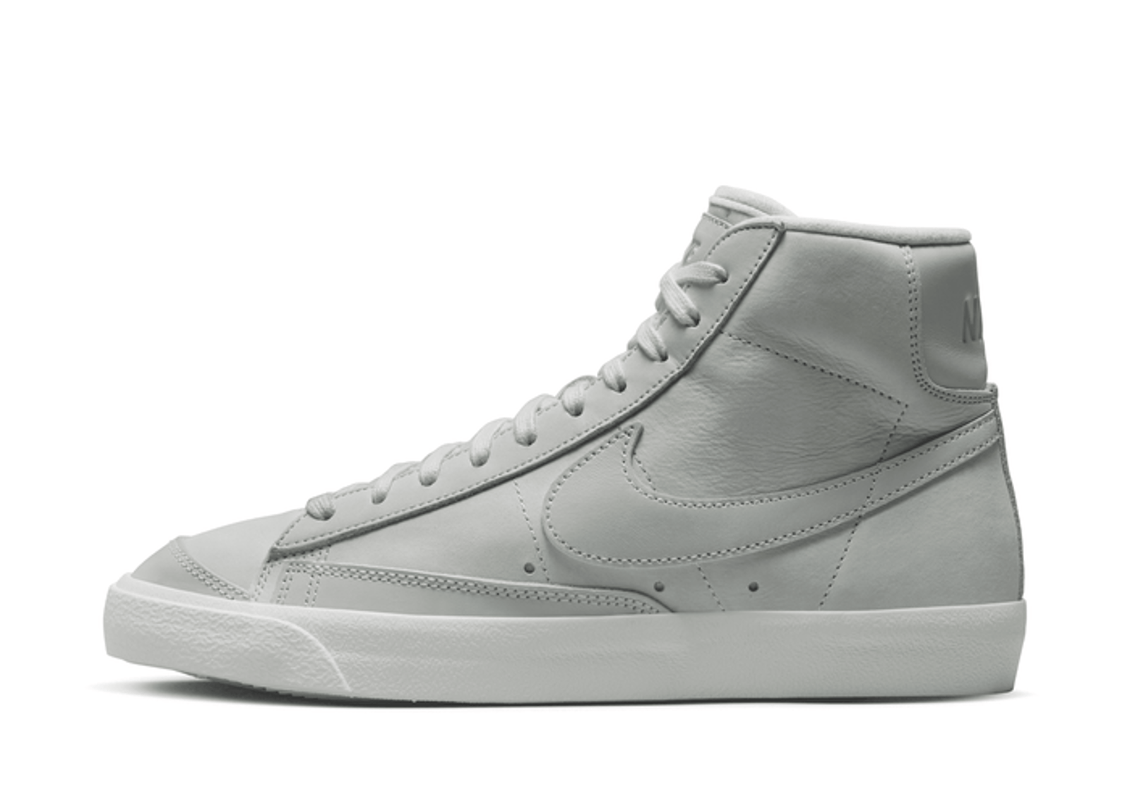 Nike Blazer Mid Premium Shoes