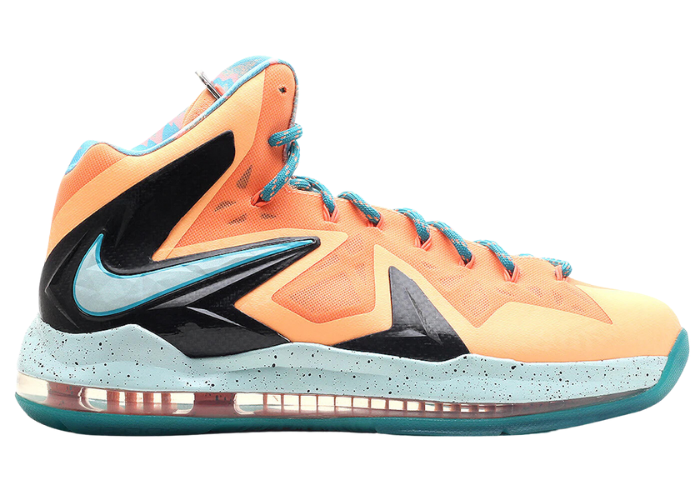 peach lebron 17