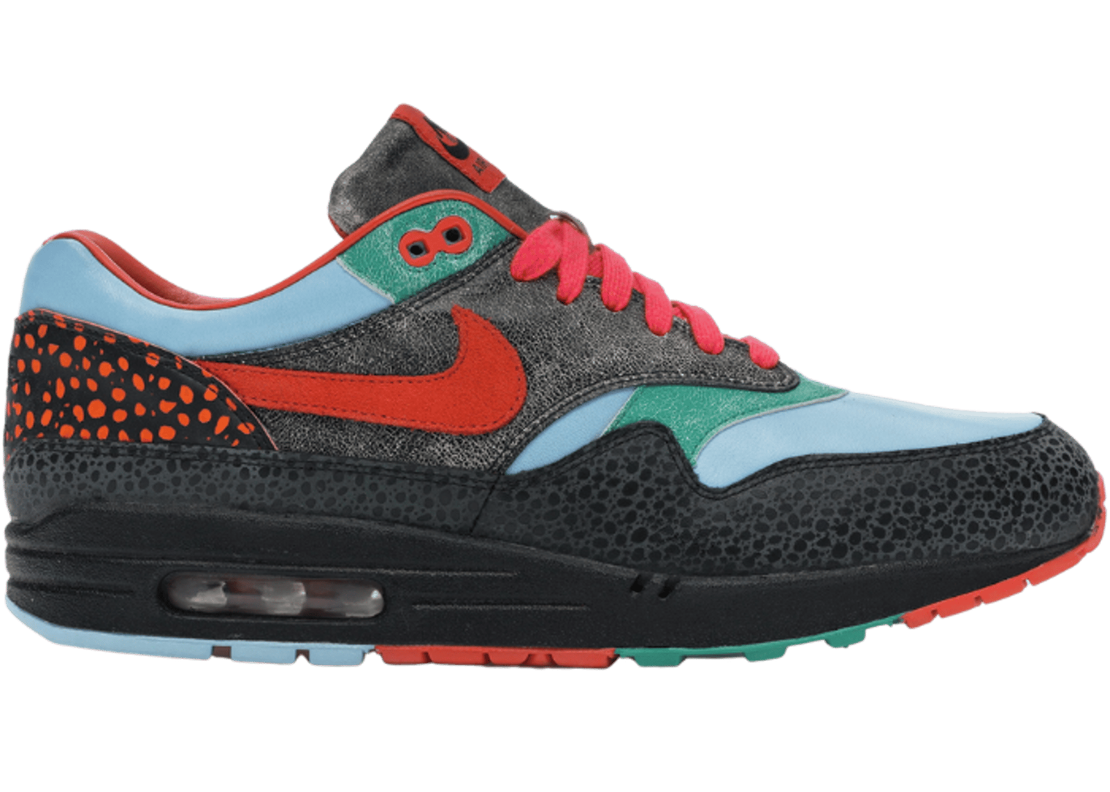 Nike Air Max 1 Supreme Tech Pack