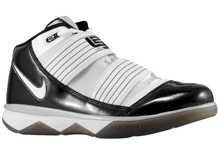 Nike Zoom Soldier III Team Bank White Black