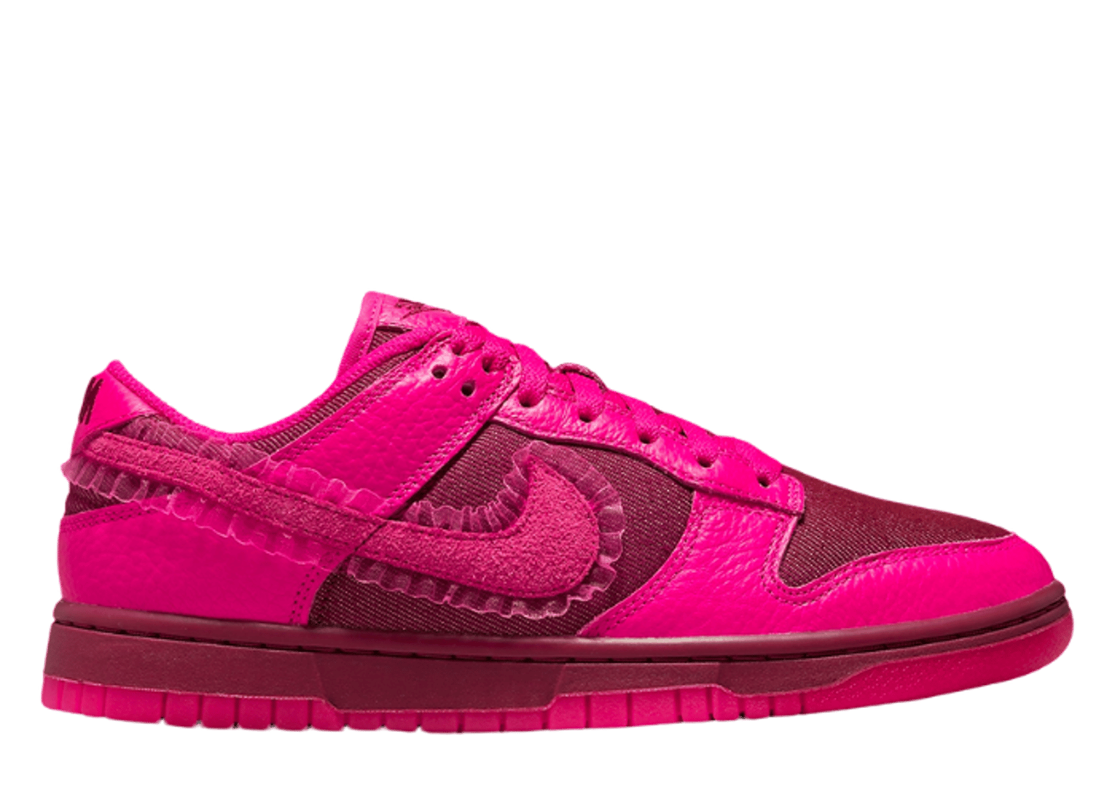 Nike Dunk Low Valentine's Day 2022 (W)