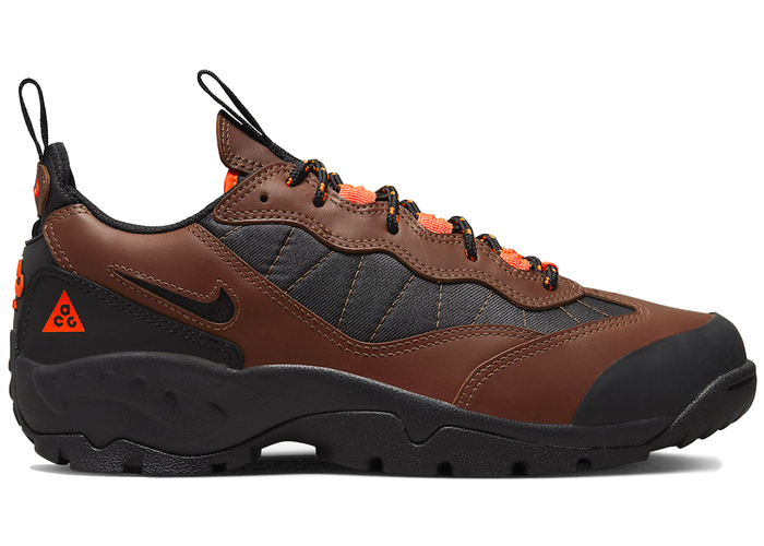 Nike ACG Air Mada Low Bison Total Orange