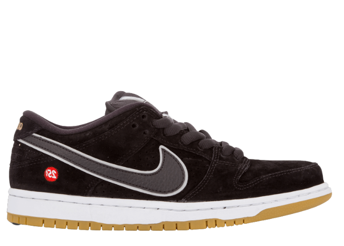 Nike SB Dunk Low Quartersnacks