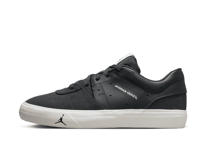 Jordan Series ES Shoes in Grey