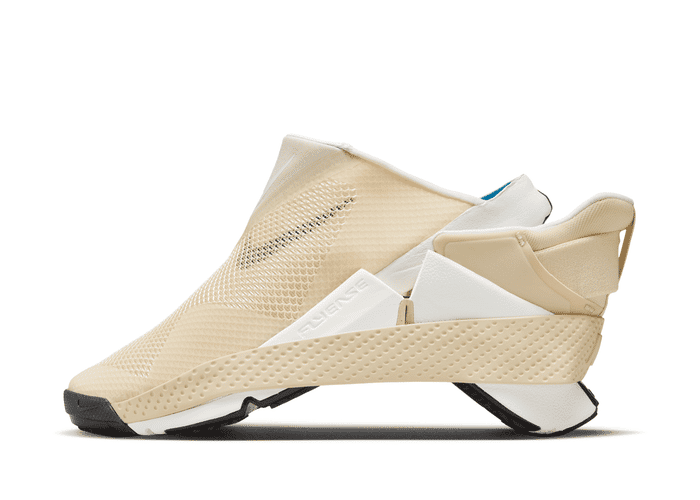 Nike Go FlyEase Easy On/Off Shoes