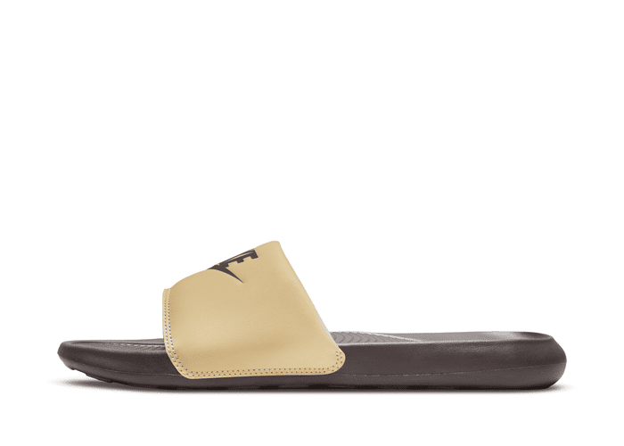 Nike Victori One Slides
