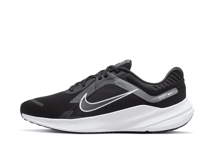Nike Quest 5 Road Running Shoes