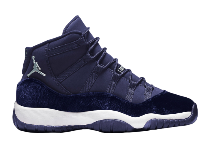 Air Jordan 11 Midnight Navy (W)