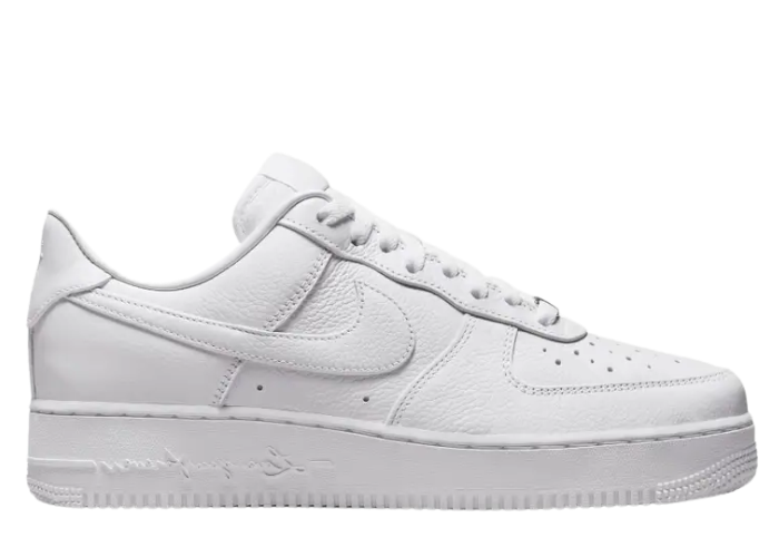 NIKE - ライチ Peep the Flamingo Pink Details on the New Nike Air Force