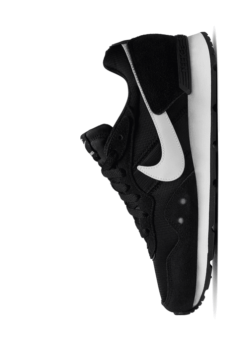 Nike Venture Runner Shoes