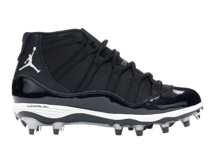 Air Jordan 11 Retro Cleat Black