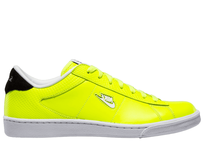 Nike SB Tennis Classic Supreme Volt