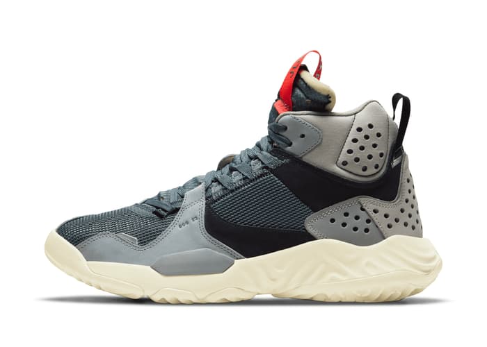 Jordan Delta Mid Shoes in Grey