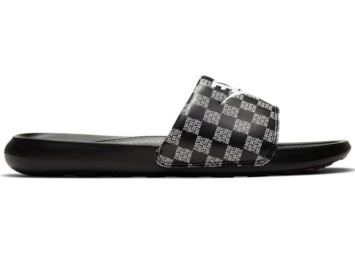 Nike Victori One Slide Just Do It Checkerboard