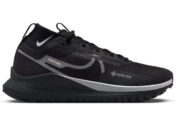 Nike React Pegasus Trail 4 Gore-Tex Black Wolf Grey (W)