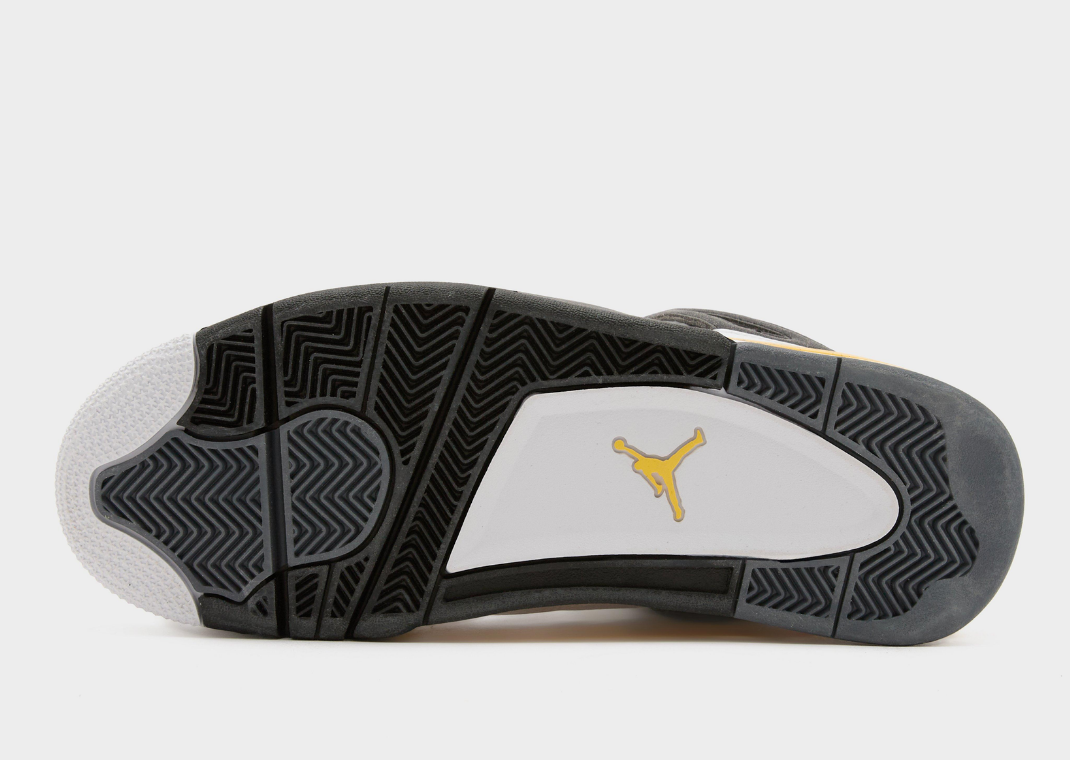 Air Jordan 4 Retro Tour Yellow - Bottom