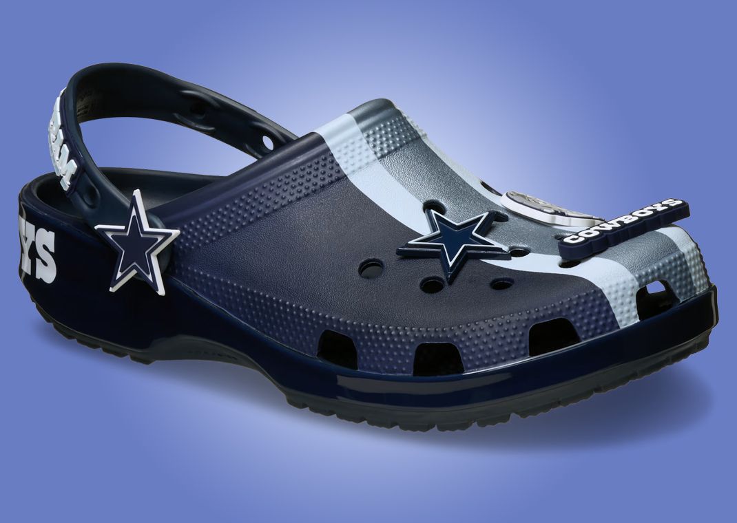 NFL x Crocs Classic Clog Dallas Cowboys
