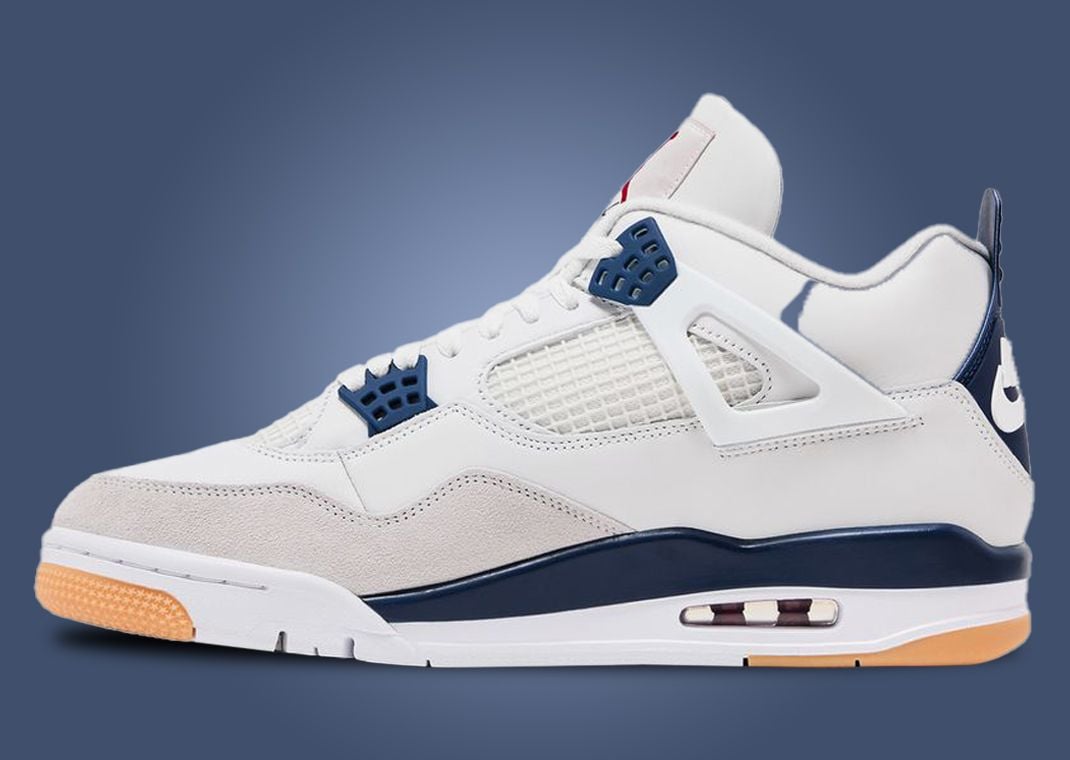 The Nike SB x Air Jordan 4 Summit White Navy Releases March 2025 The Nike SB x Air Jordan 4 Summit White Navy Releases March 2025