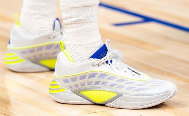 adidas DON Issue 8 Silver Spida