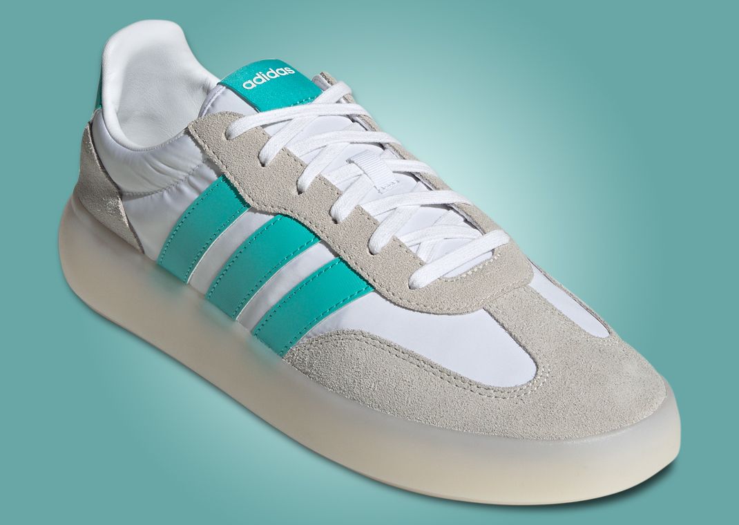 Mercedes AMG Petronas Formula One Team x adidas Barreda Decode Cloud White Angle