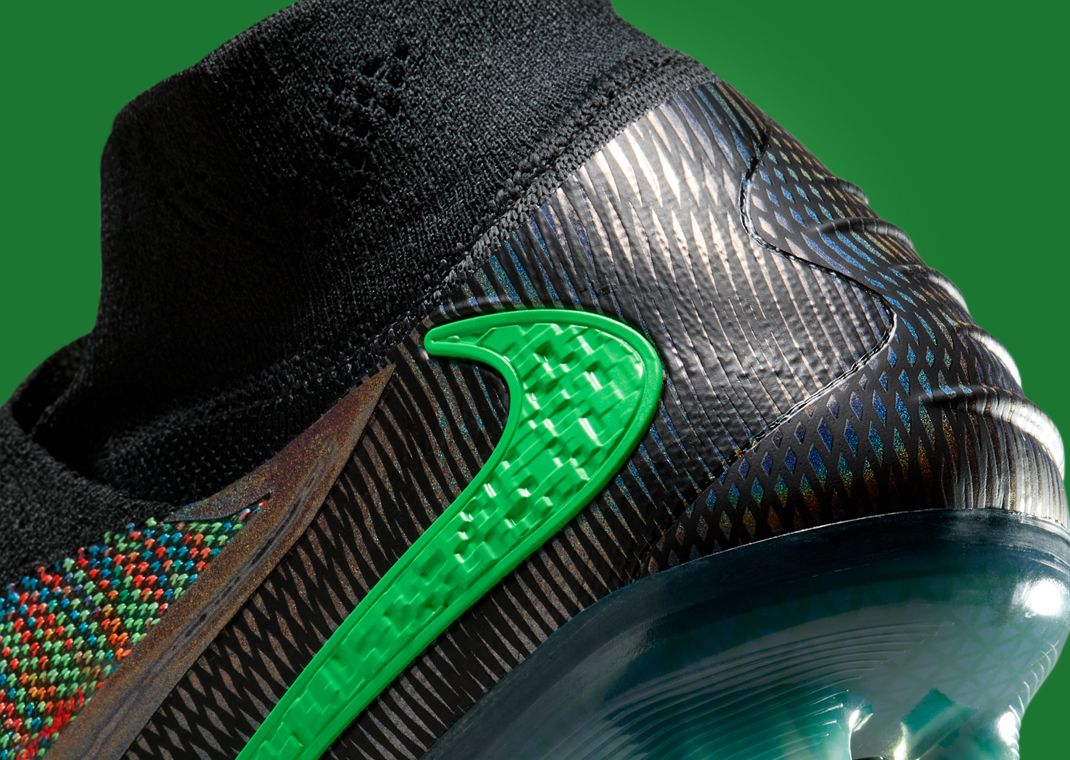 EA Sports x Nike Phantom 6 High Elite FG FC 26 - Heel Detail