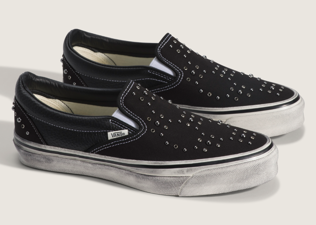Vans Premium Classic Slip-On Pearlized Pack Blackout - Angle