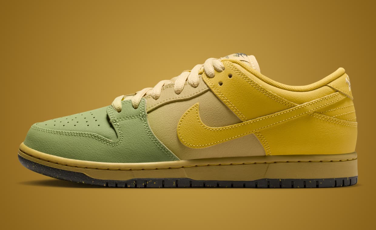 Nike SB Dunk Low Saffron Quartz