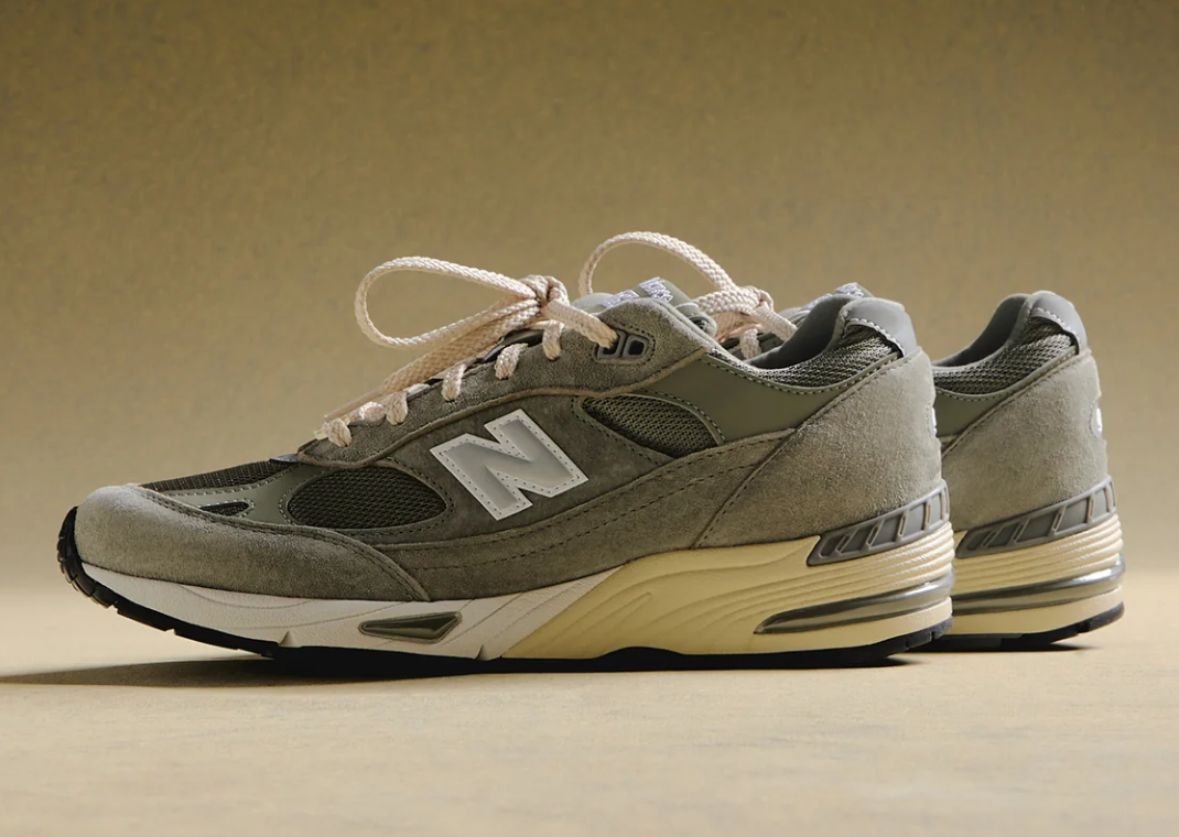 Kith x New Balance 991v1 Made in UK Vetiver Lateral