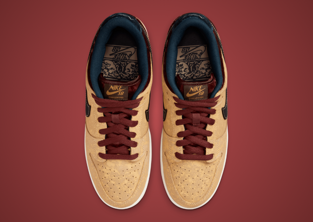 Nike SB Dunk Low City of Cinema Top