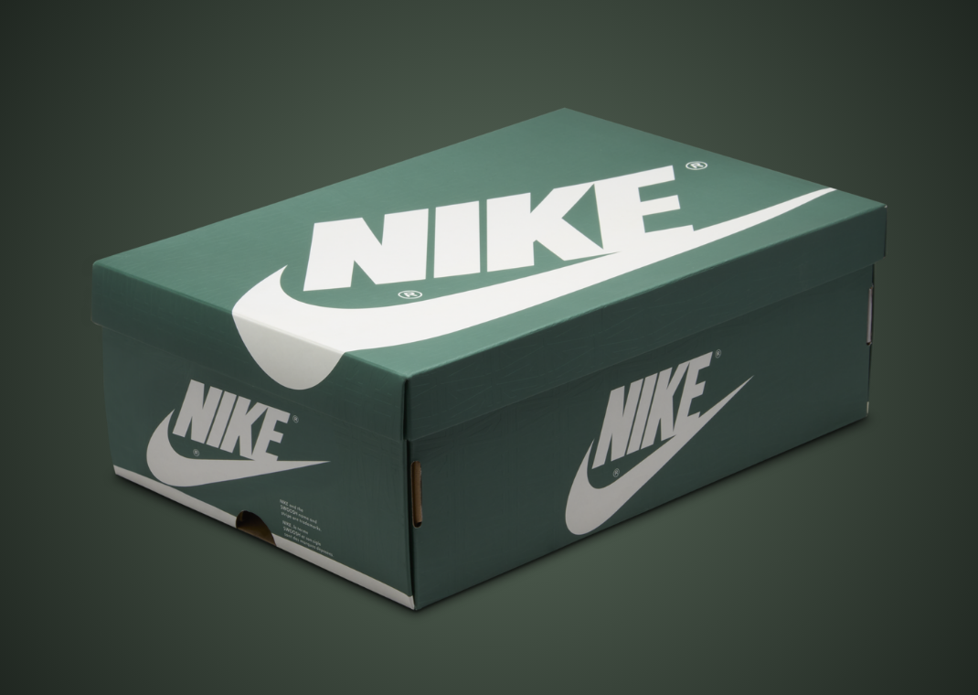 A Ma Maniere x Jordan Air Ship PE SP Green Stone Packaging