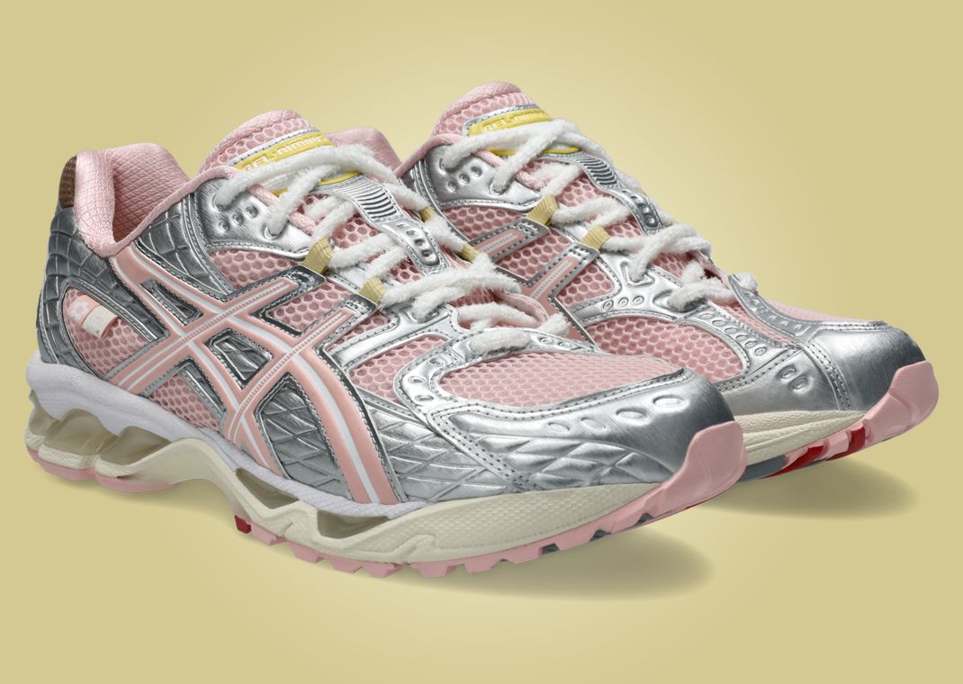 Vandy The Pink x atmos x Asics Gel-Nimbus 10.1 Strawberry Angle