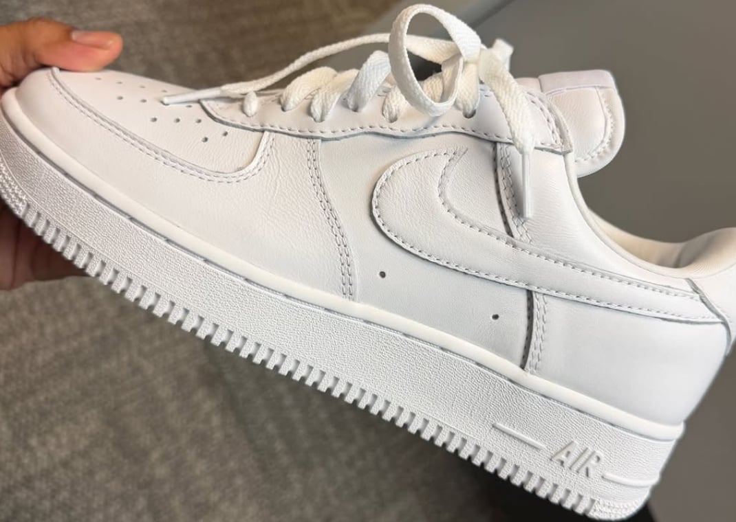 Nike Air Force 1 Low '01 Triple White
