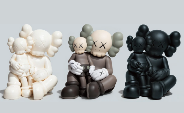 KAWS:HOLIDAY CHANGBAI MOUNTAIN Drops Friday