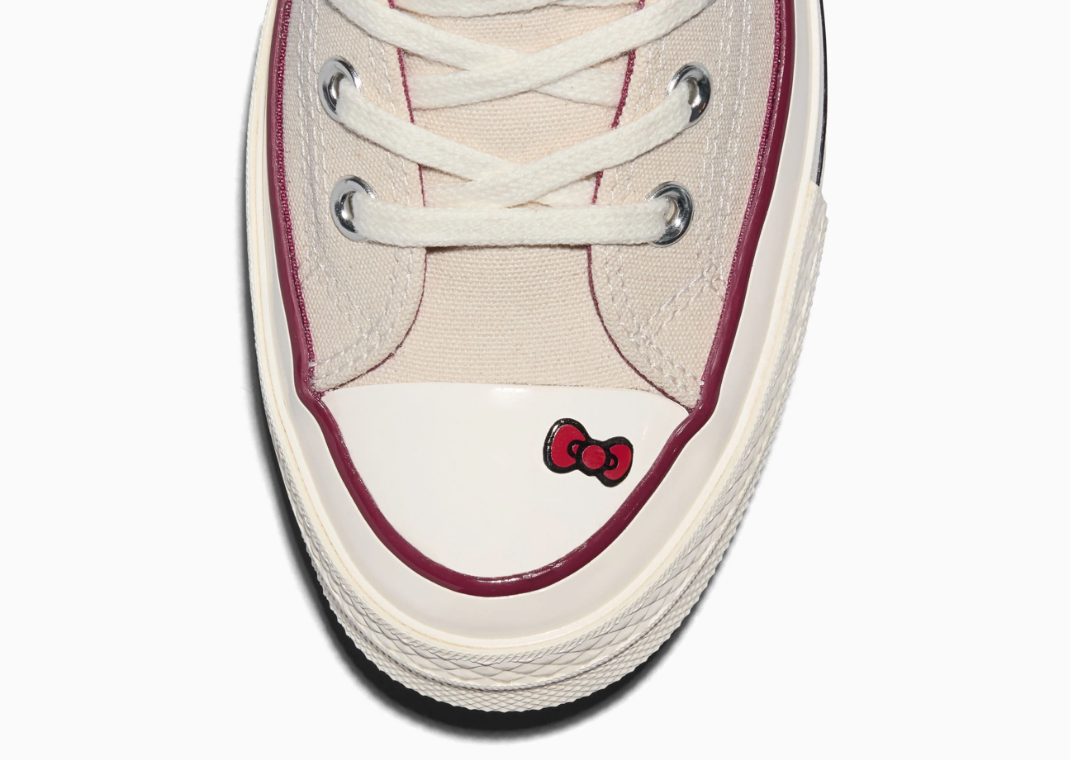Hello Kitty x Converse Chuck Taylor 70 Swarovski - Toe Detail