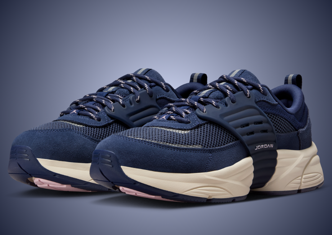 Jordan Continues Trunner O/S Push with Suede and Mesh Mix in  display picture 1