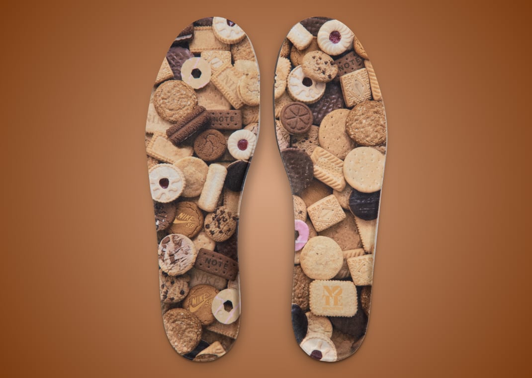 NOTE Manchester x Nike SB Dunk Low Brew and Biscuits