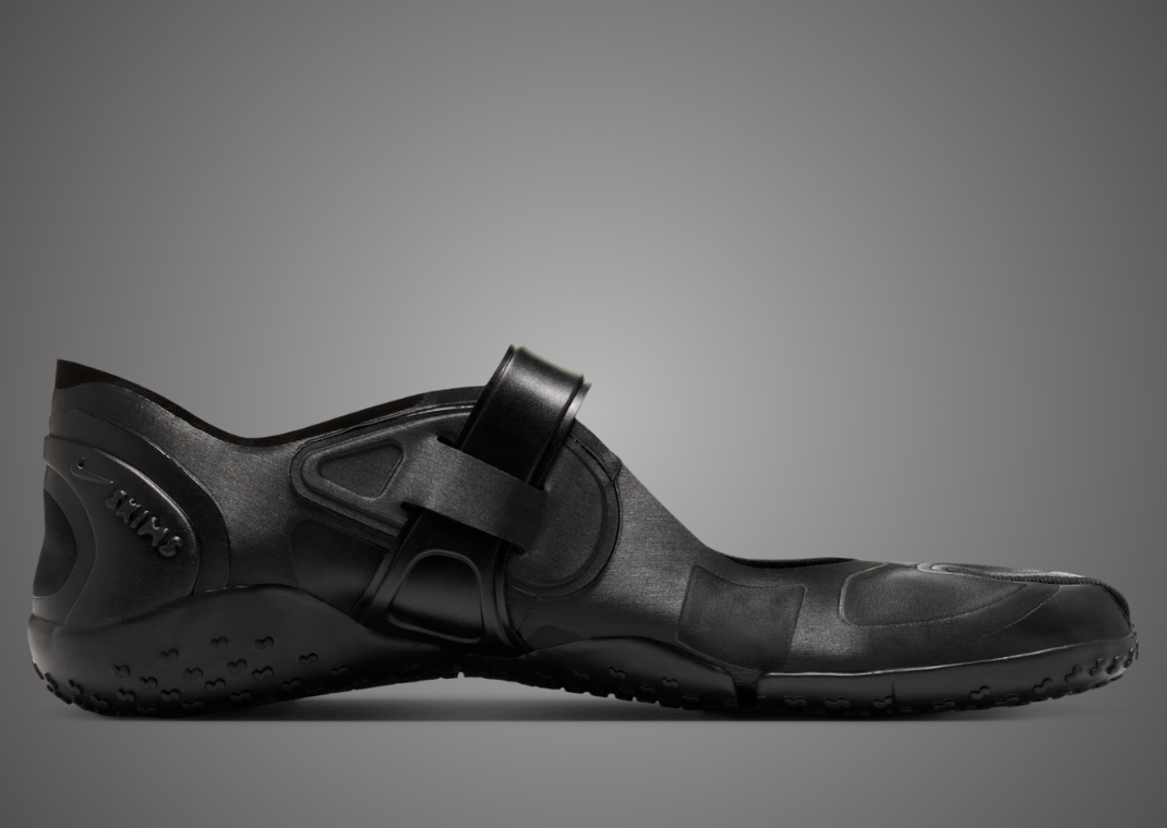 NikeSKIMS Rift Satin Black - Medial